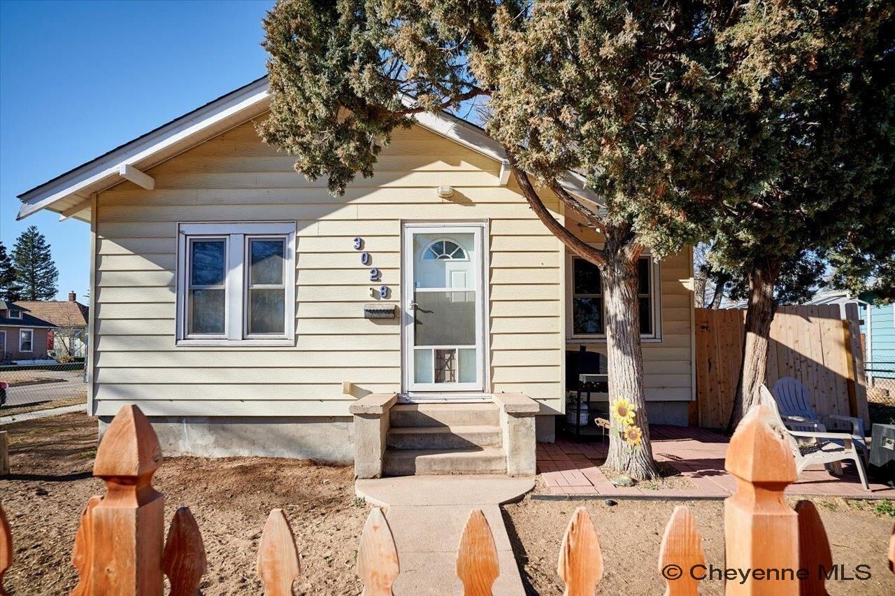 Property Photo:  3028 Snyder Ave  WY 82001 
