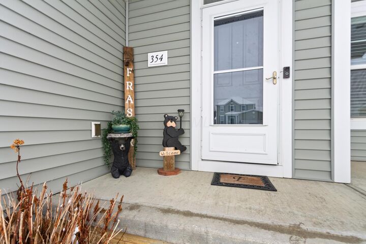 Property Photo: 354 Glen Crossing Drive OH 43062