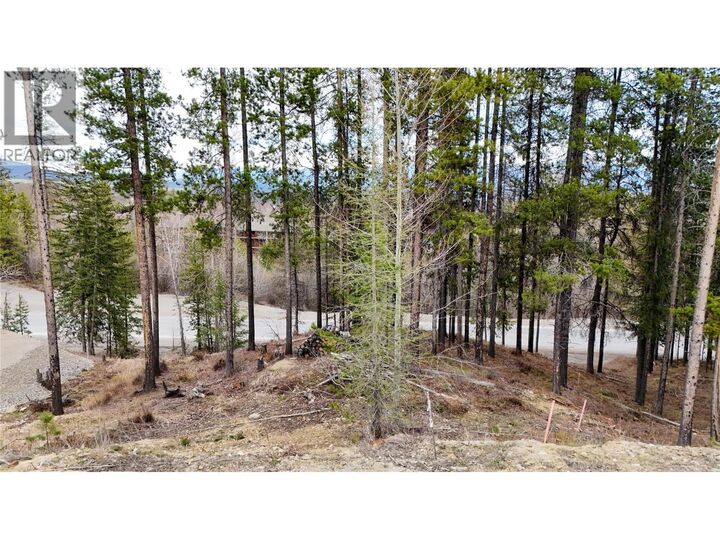 Property Photo:  861 Deer Run Drive  BC V1A 0X0 