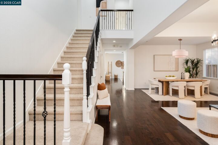 Property Photo:  6278 Murdock Way  CA 94582 