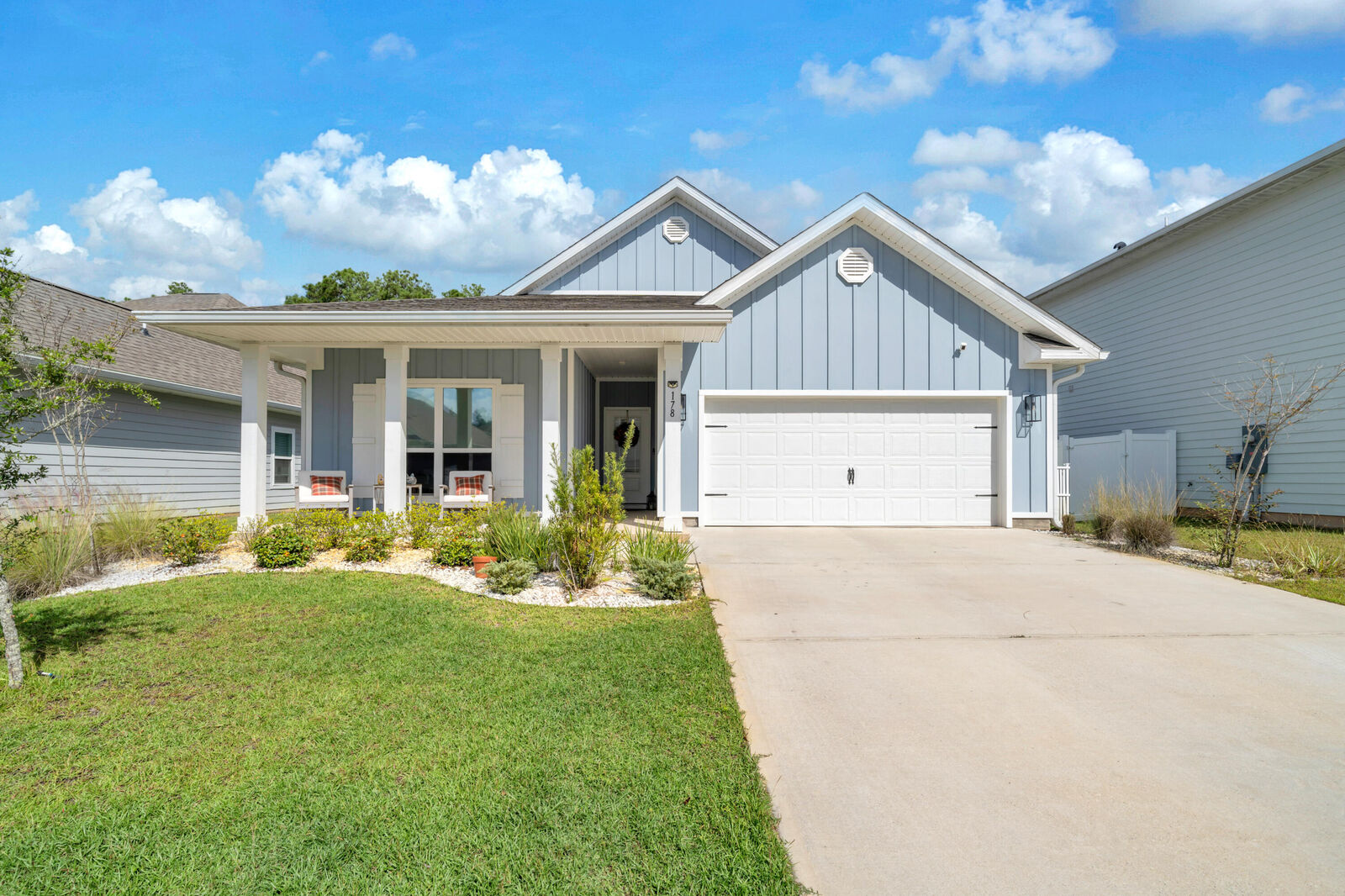 Property Photo: 178 Piper Cove FL 32459