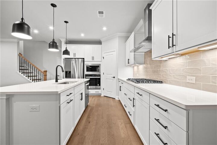 Property Photo:  106 Briargate Drive  GA 30097 