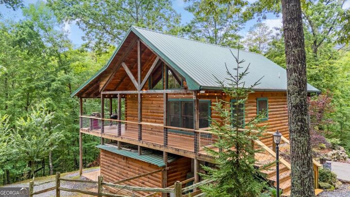 Property Photo: 165 Hunter Ridge GA 30540