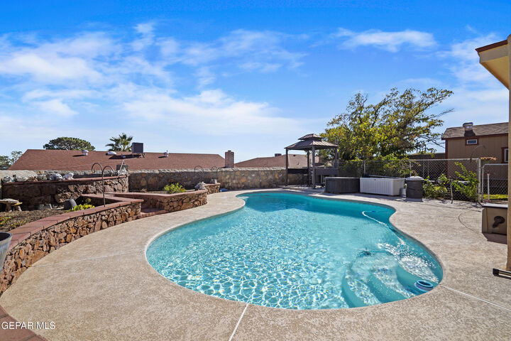 Property Photo: 10406 Bon Aire Drive TX 79924