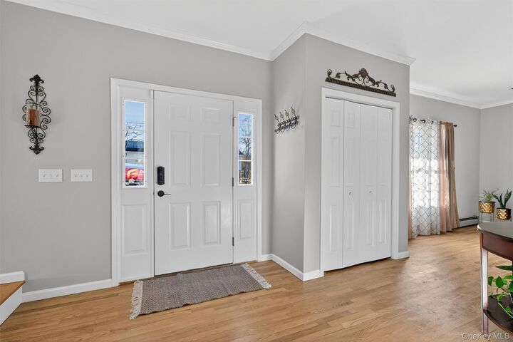 Property Photo:  44 Catskill Avenue  NY 10950 