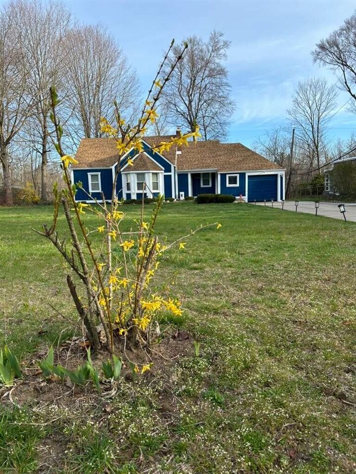 Property Photo:  28140 Terrence Street  MI 48154-3442 