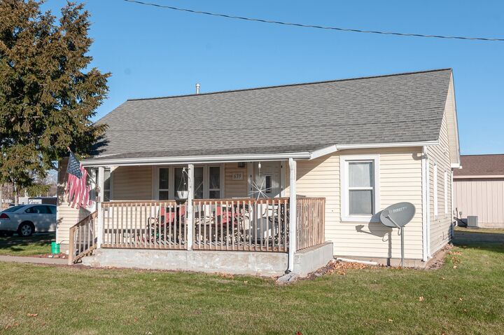 Property Photo: 639 State Road Road MI 48768