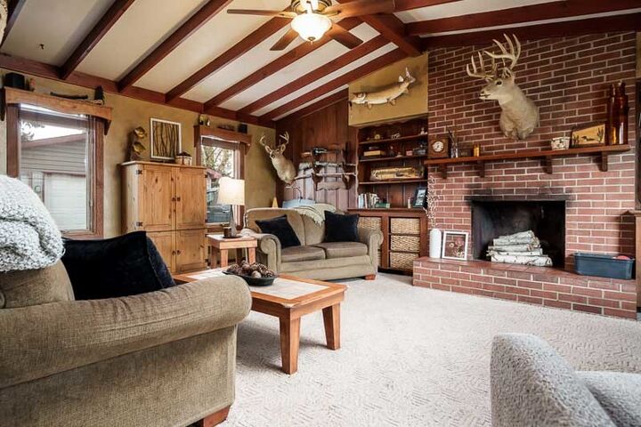 Property Photo:  6408 N 1st Street  IL 61111 