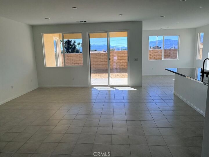 Property Photo:  65151 Avenida De Nuves  CA 92240 