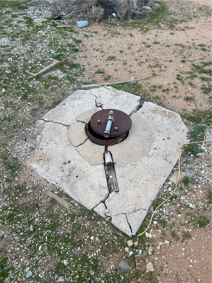 Property Photo: 33321 Desert CA 92356