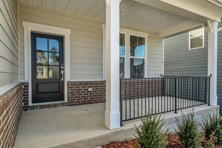 Property Photo: 1023 Lionheart Dr TN 37076