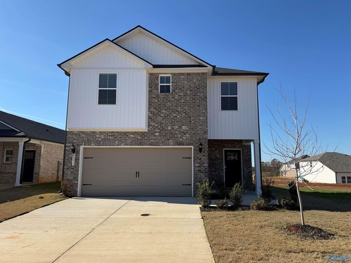 Property Photo:  8211 Huspa Avenue  AL 35756 