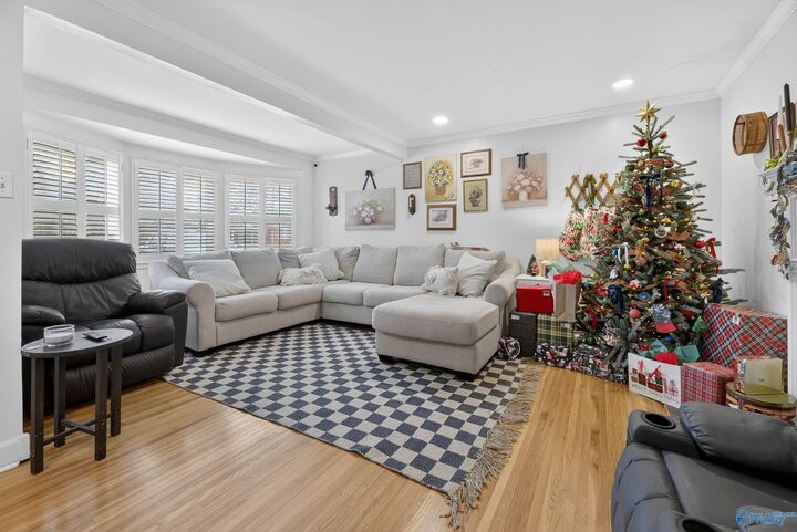 Property Photo:  219 Cordell Street  AL 35901 