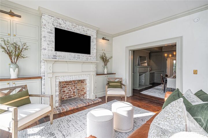 Property Photo: 110 W Taylor Street GA 31401