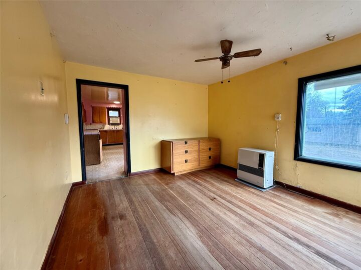 Property Photo: 800 Central Avenue MT 59845