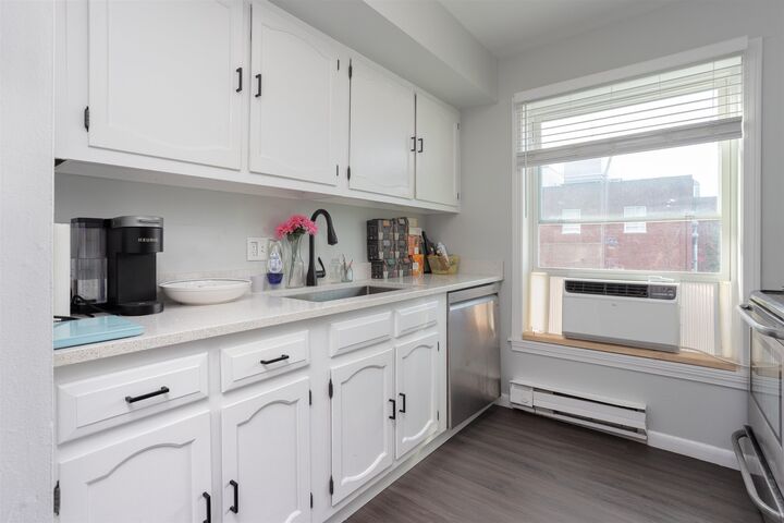 Property Photo:  288 Main Street  VT 05401 