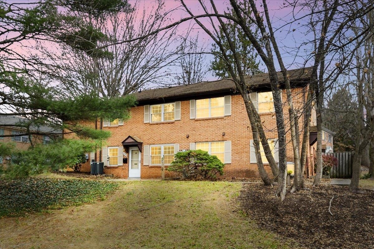 Property Photo:  393 Charles Street  VA 24060 