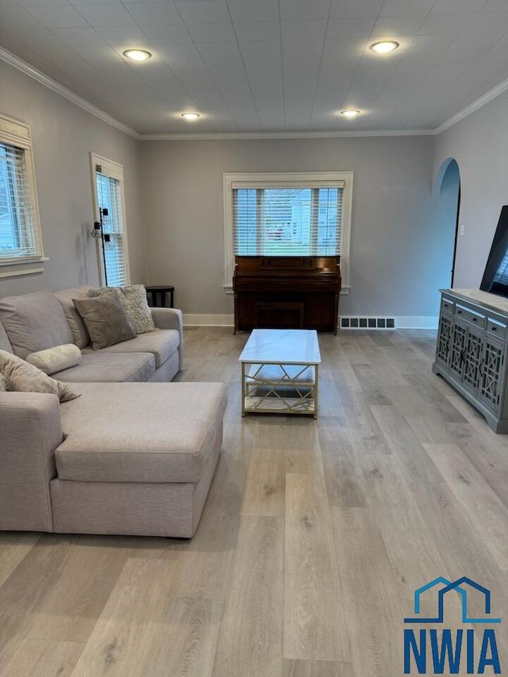 Property Photo:  3216 Myrtle  IA 51103 