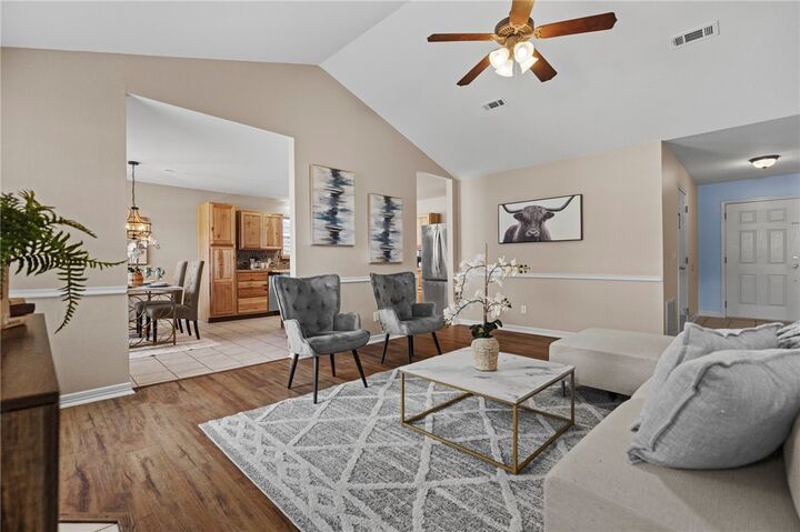 Property Photo: 42 Rob Street AR 72730