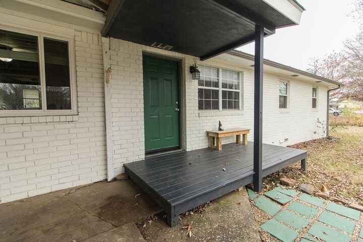 Property Photo: 149 E Terry Street AR 72730