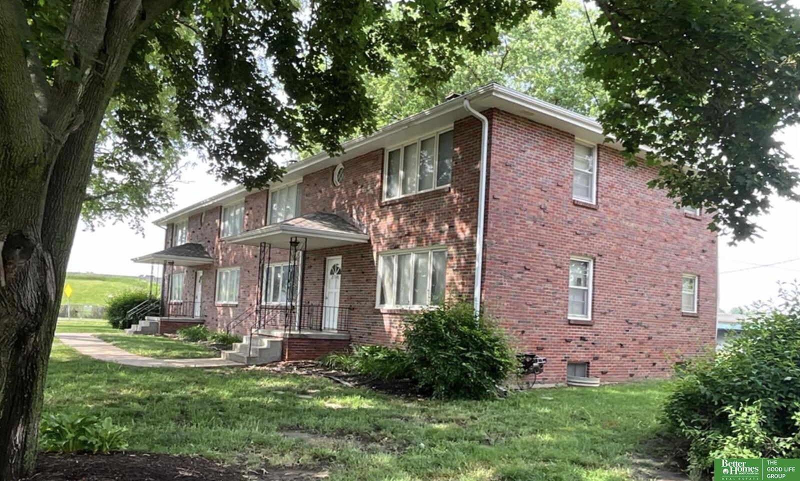 Property Photo: 3758 S 82nd Street NE 68124