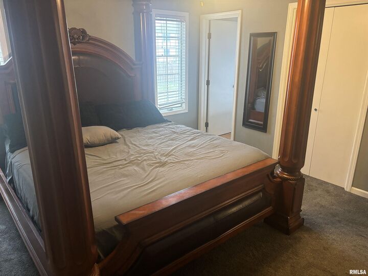 Property Photo:  705 N Crestview Drive  IL 61548 