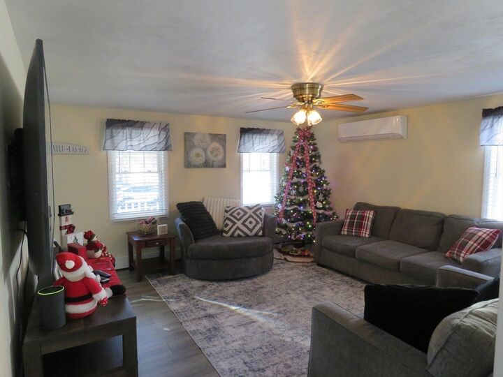 Property Photo:  4 Bachant Way  MA 02571 