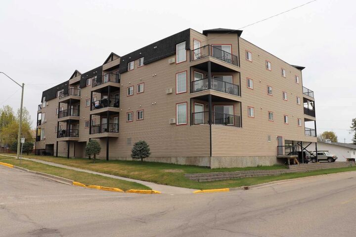 Property Photo: 5037 7 Avenue 305 AB T7E 0A8