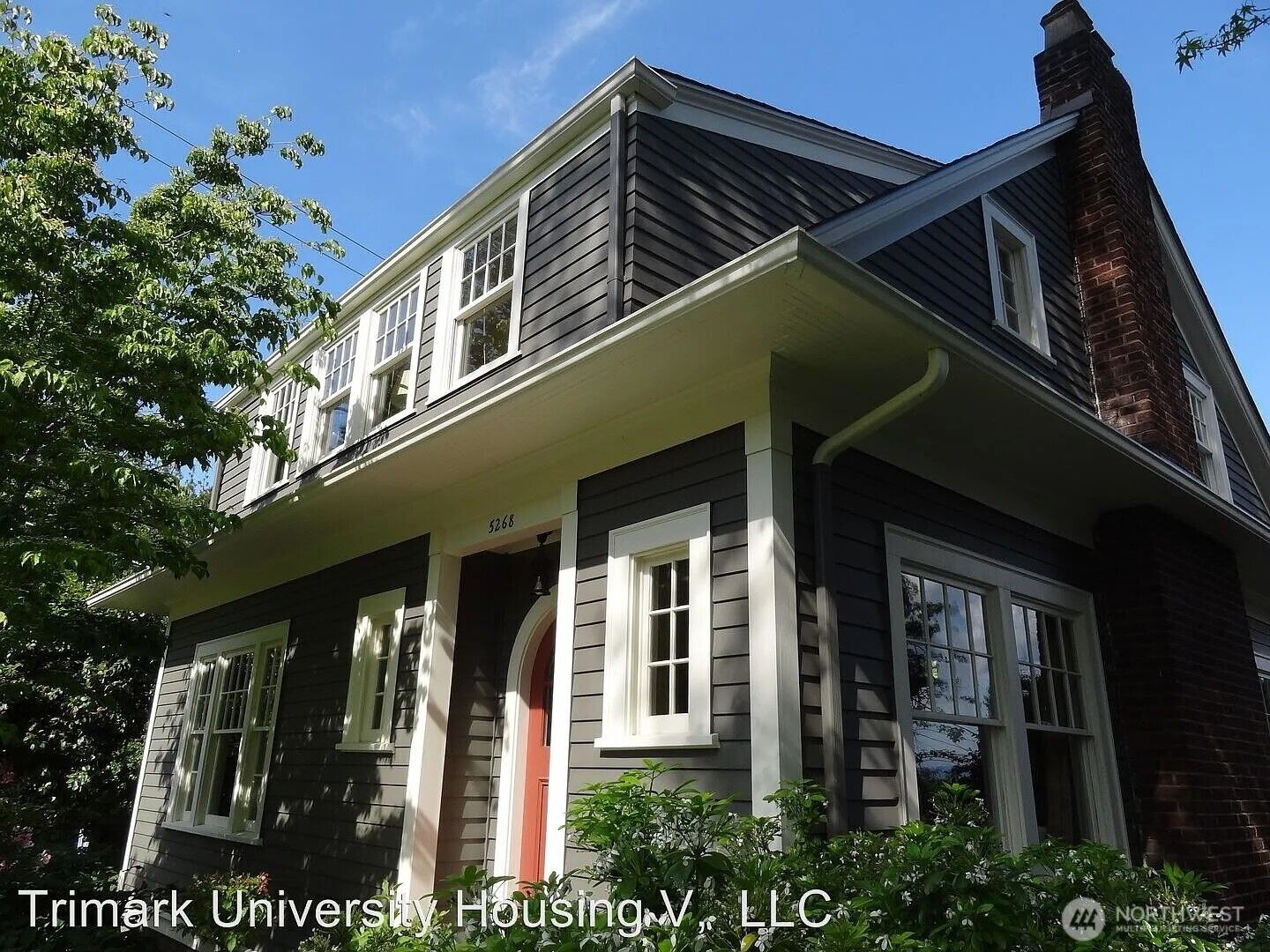 Property Photo: 5268 18th Avenue NE WA 98105