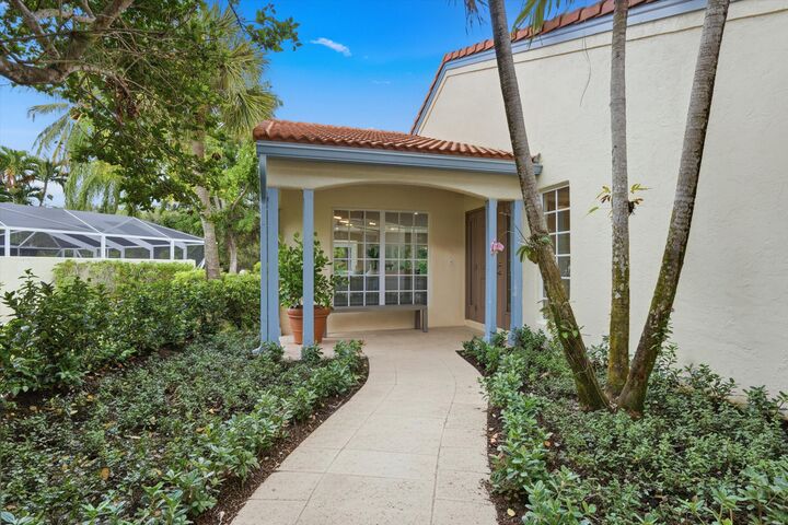 Property Photo:  2458 Vista Del Prado Drive  FL 33414 