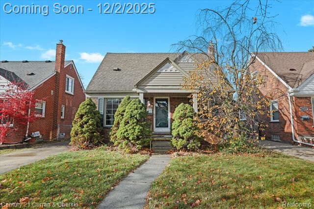 2604 Venice Street  Dearborn MI 48124 photo