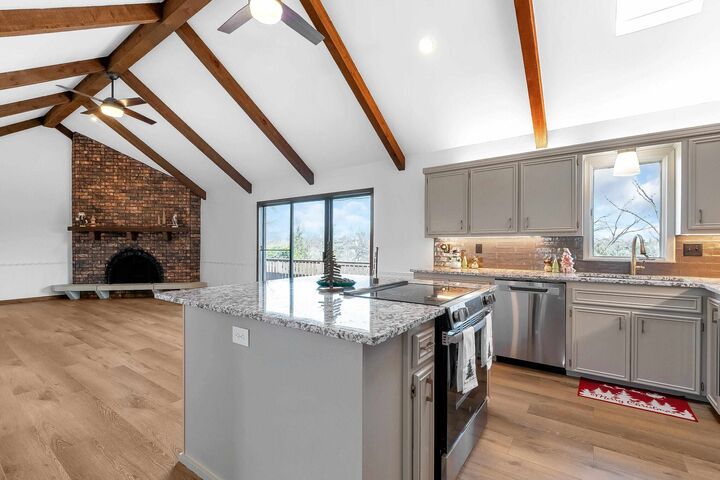 Property Photo:  1508 S Robin Ridge Cir  KS 67230 