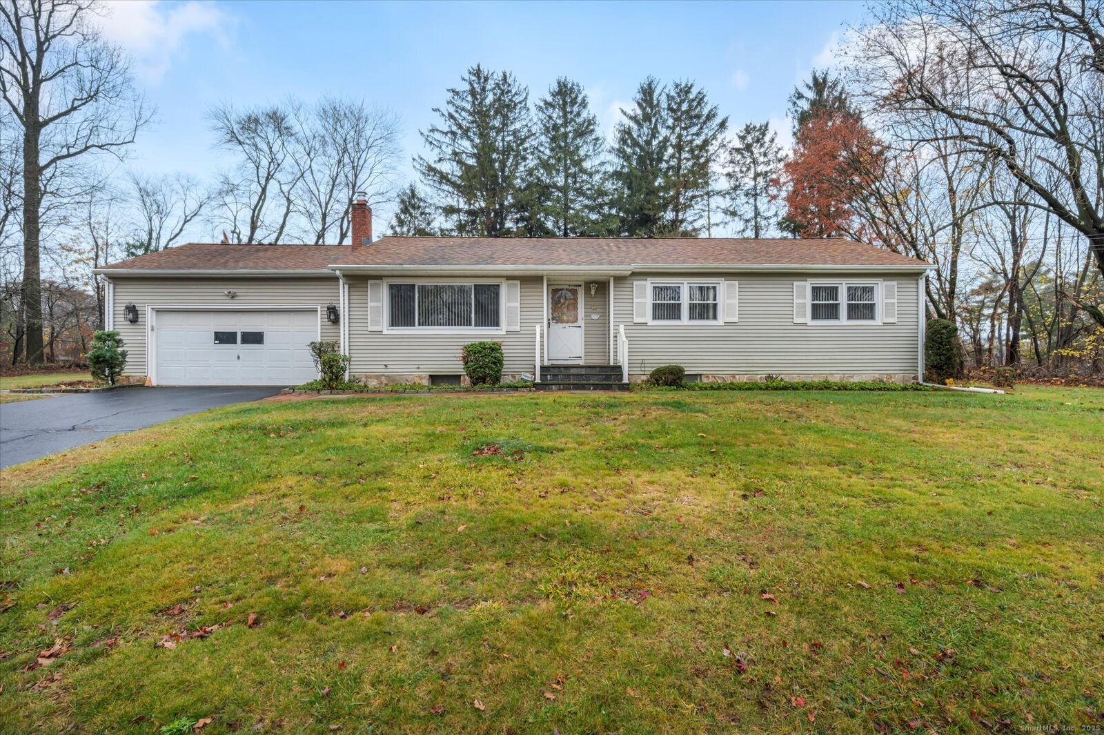 Property Photo:  42 Wendy Road  CT 06611 
