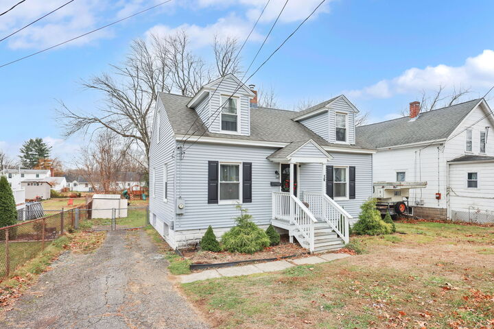 Property Photo:  16 Brainard Road  CT 06082 