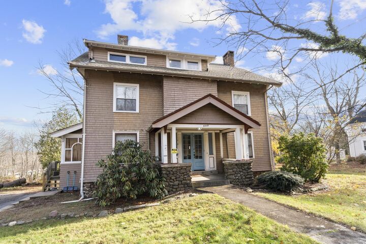 Property Photo: 699 Forest Road CT 06516