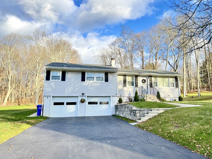 11 Birchwood Road  North Branford CT 06472 photo