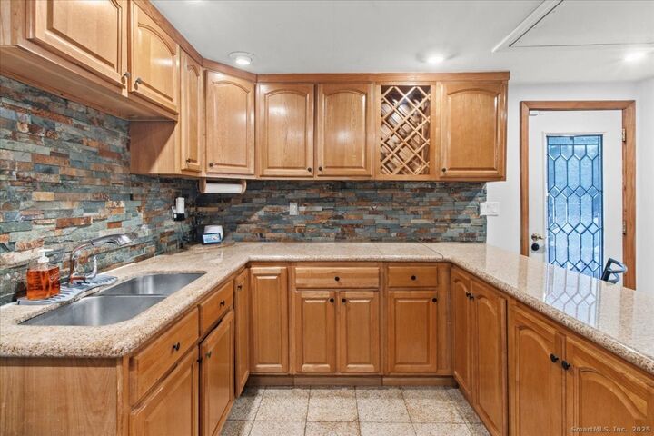 Property Photo: 57 Concord Circle CT 06109