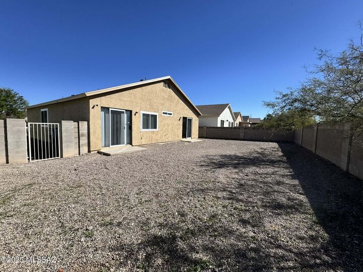 Property Photo:  6006 S Mogollon Drive  AZ 85706 