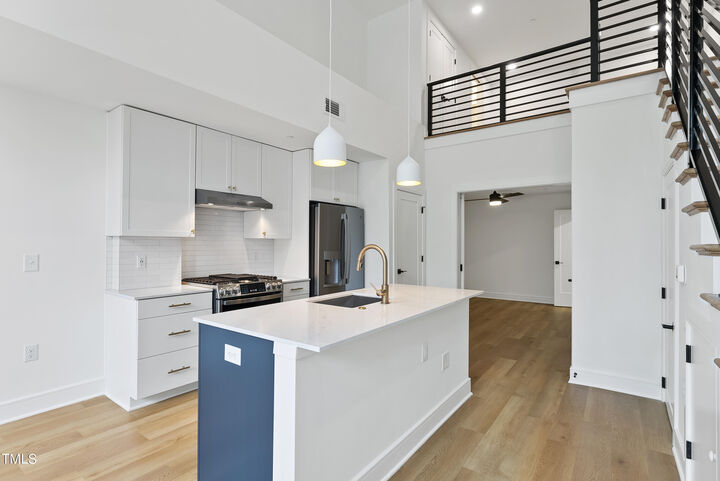 Property Photo: 615 Daniels Street 111 NC 27605