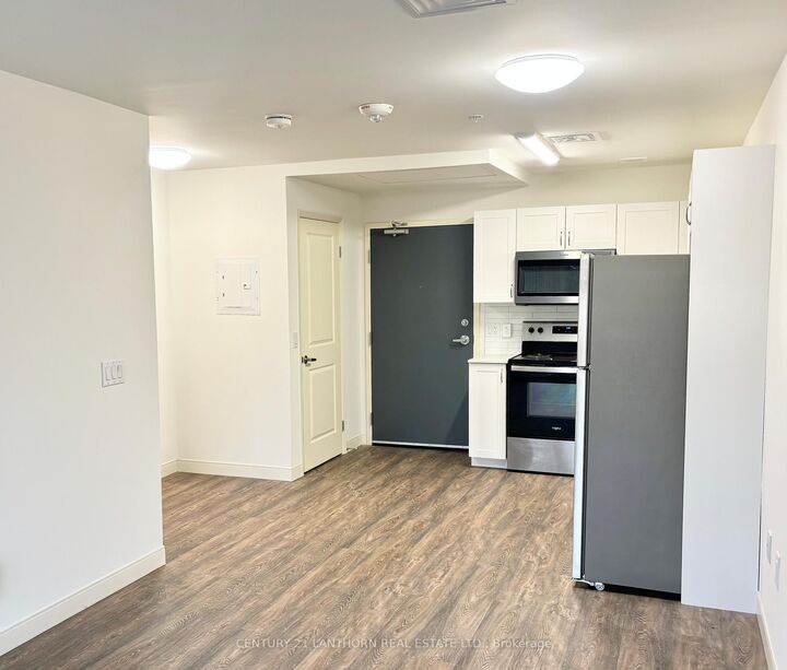 Photo de la propriété:  135 Station Street 207  ON K8N 2S9 