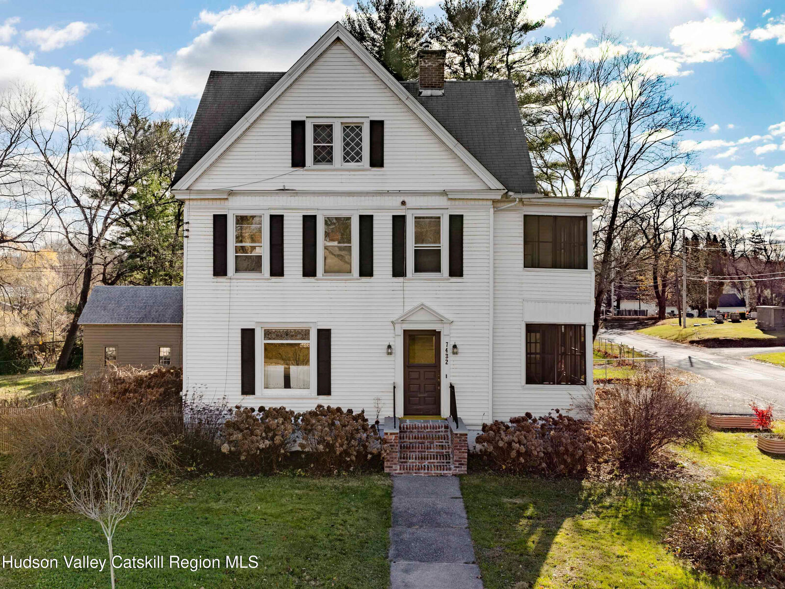 Property Photo:  7432 S Broadway  NY 12571 