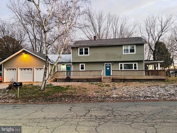 Property Photo: 320 Cedar Avenue VA 22443