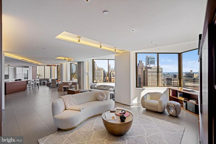 Property Photo:  202 W Rittenhouse Square 10 2106-2107  PA 19103 