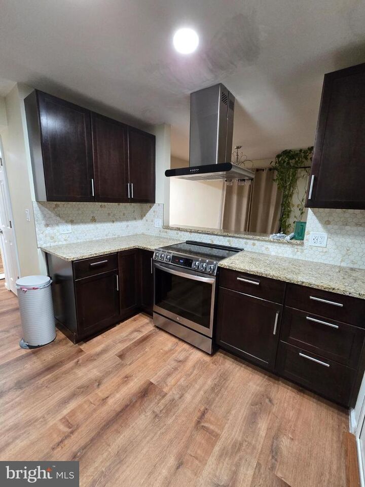 Property Photo:  20000 Wyman Way  MD 20874 