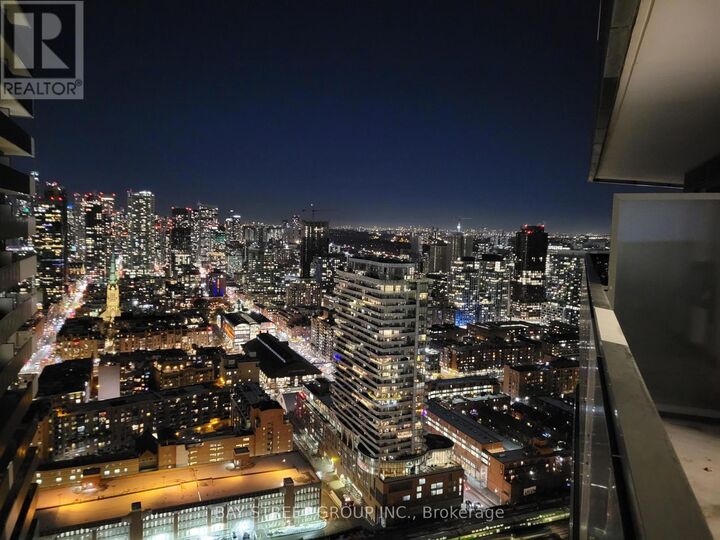 Property Photo: 138 Downes Street 4615 ON M5E 0E4