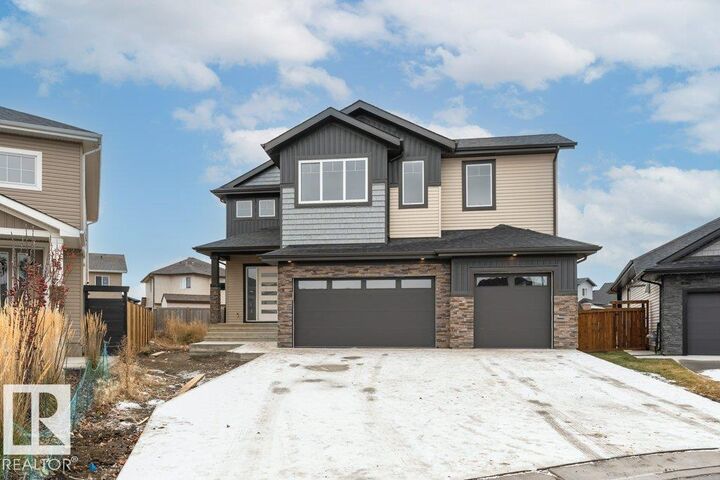 Property Photo:  53 Lilac Bay  AB T7X 2H5 