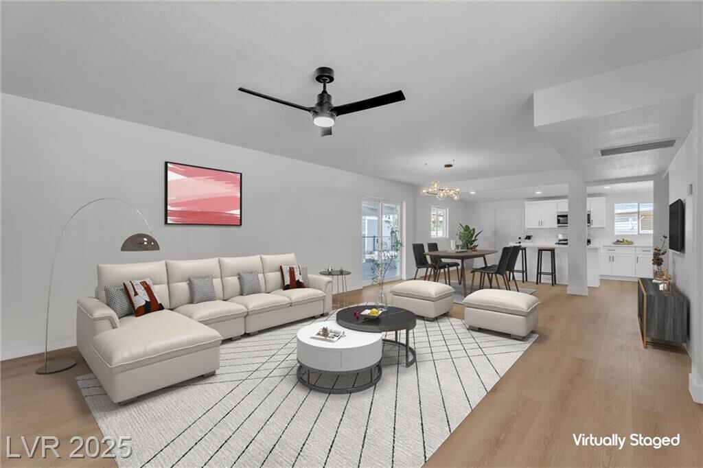 Property Photo: 3035 La Canada Street NV 89169