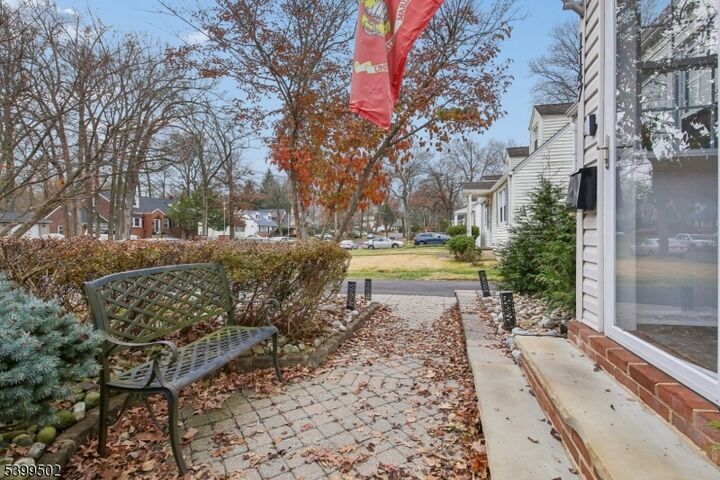 Property Photo: 1147 Inwood Pl NJ 07062