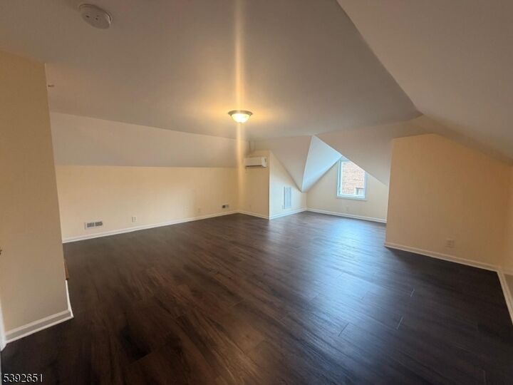 Property Photo: 154 Park Pl 2 NJ 07206