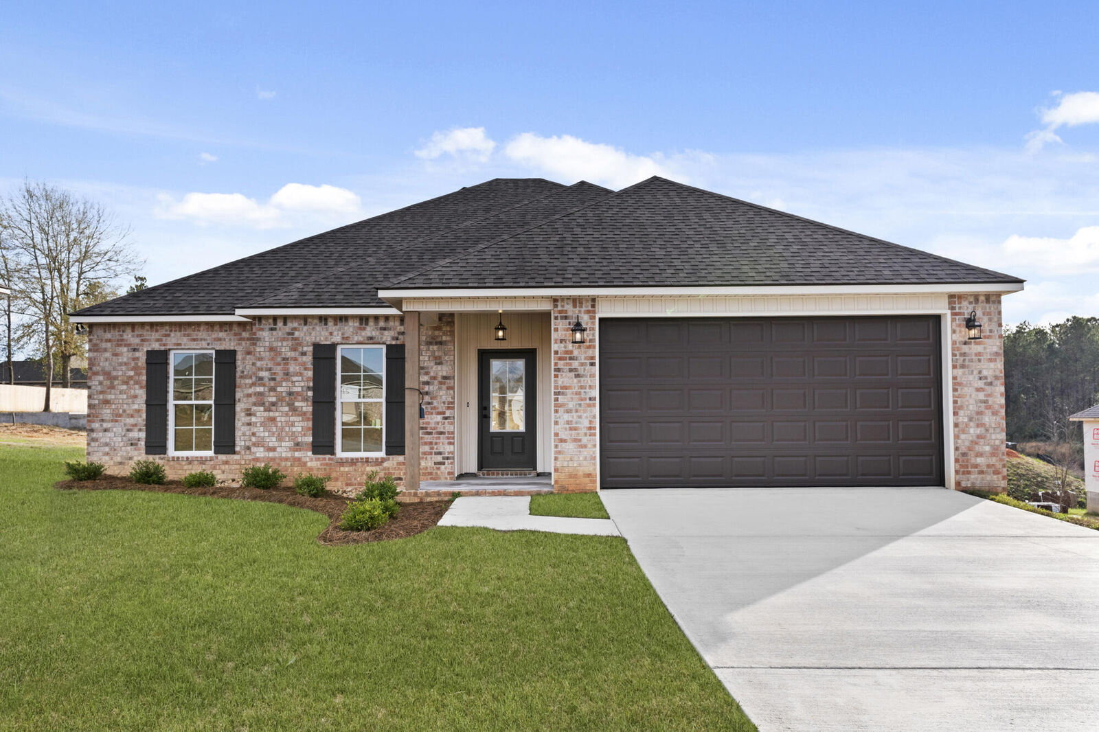 Property Photo: 15 Golden Oak MS 39402